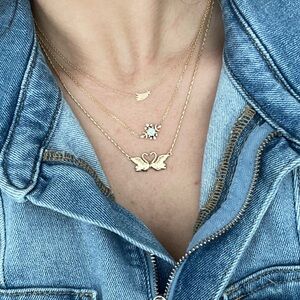 Spell Lovers Swan pendant